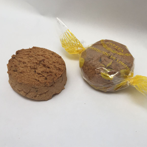 Elaboración artesana de mantecados de limón | Mantecados La Colchona